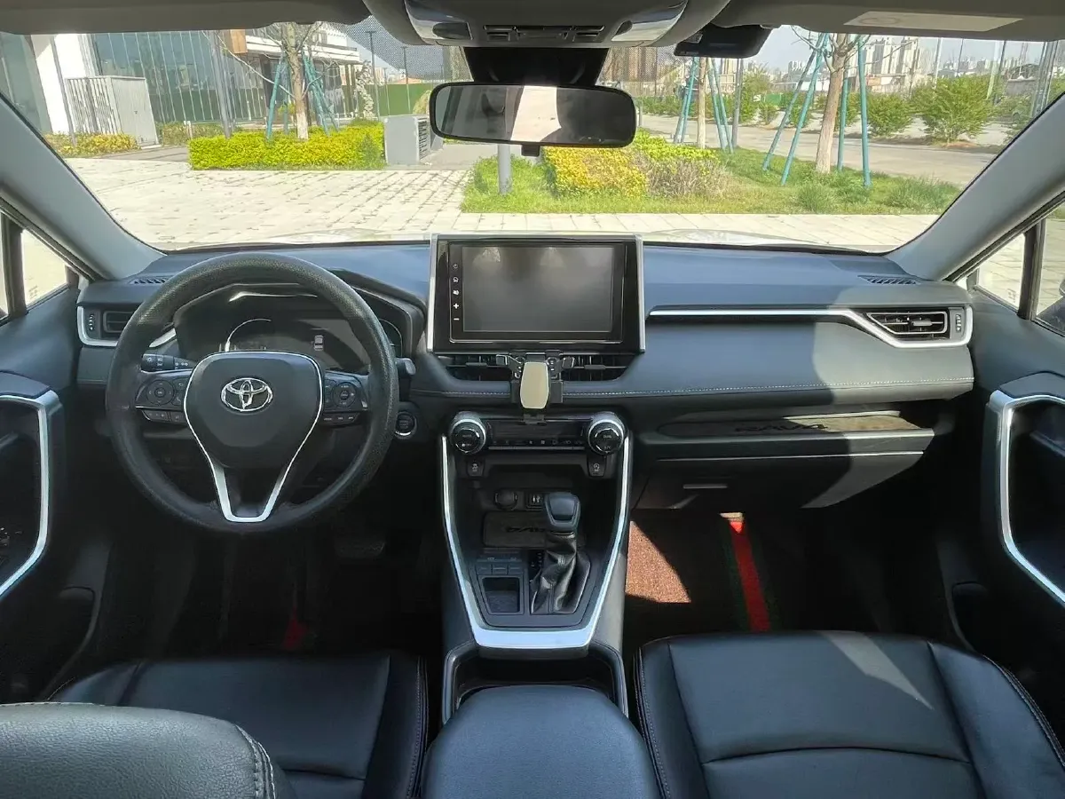 2020 Toyota RAV4 2.0L 171HP L4 CVT,autocango,china used car exporter,china ev exporter,chinese used car exporter,chinese used ev exporter