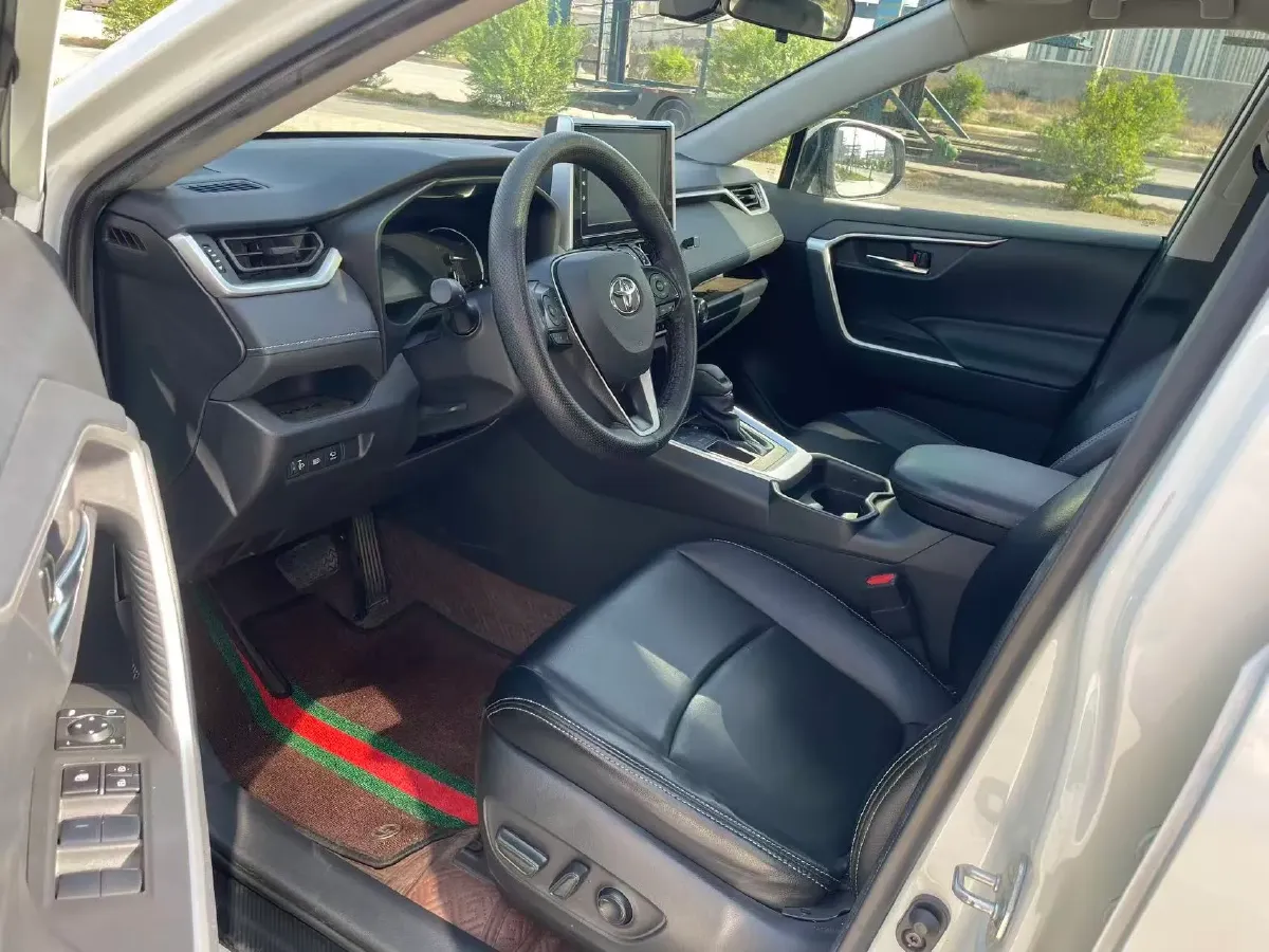 2020 Toyota RAV4 2.0L 171HP L4 CVT,autocango,china used car exporter,china ev exporter,chinese used car exporter,chinese used ev exporter