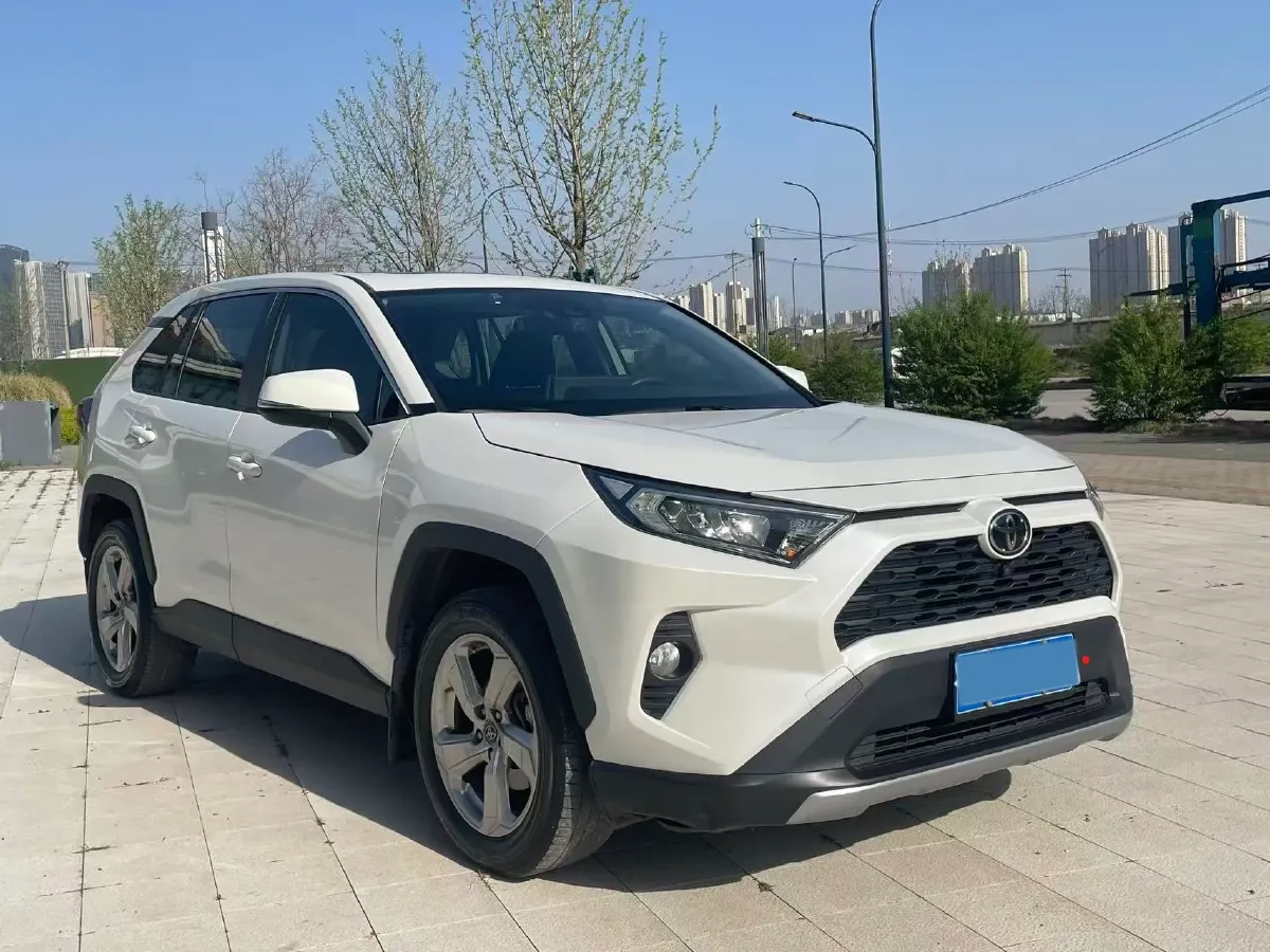 2020 Toyota RAV4 2.0L 171HP L4 CVT,autocango,china used car exporter,china ev exporter,chinese used car exporter,chinese used ev exporter