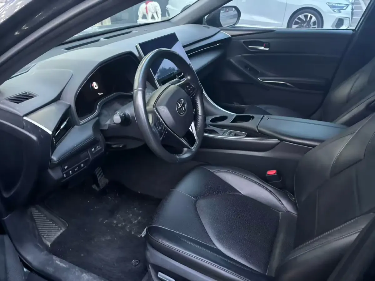 2022 Toyota Avalon 2.5L 209HP L4 8AT,autocango,china used car exporter,china ev exporter,chinese used car exporter,chinese used ev exporter