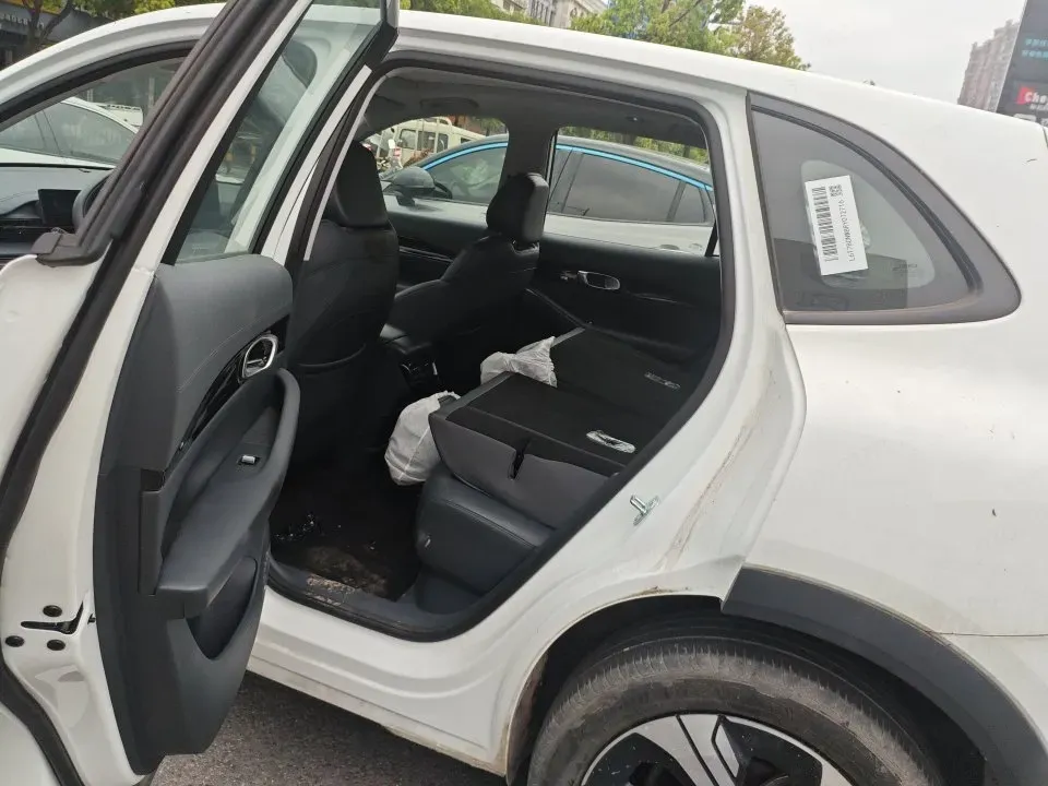 2024 Geely Emgrand L HiP 1.5T 181HP L4 3DHT PHEV 15.5KWH,autocango,china used car exporter,china ev exporter,chinese used car exporter,chinese used ev exporter