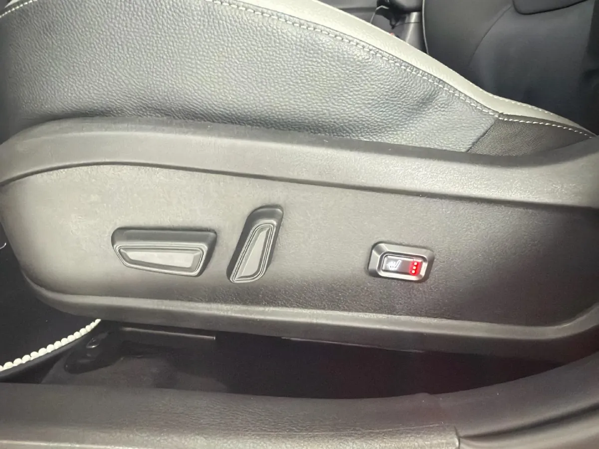 2021 Kia KX1 1.4L 100HP L4 6AT,autocango,china used car exporter,china ev exporter,chinese used car exporter,chinese used ev exporter