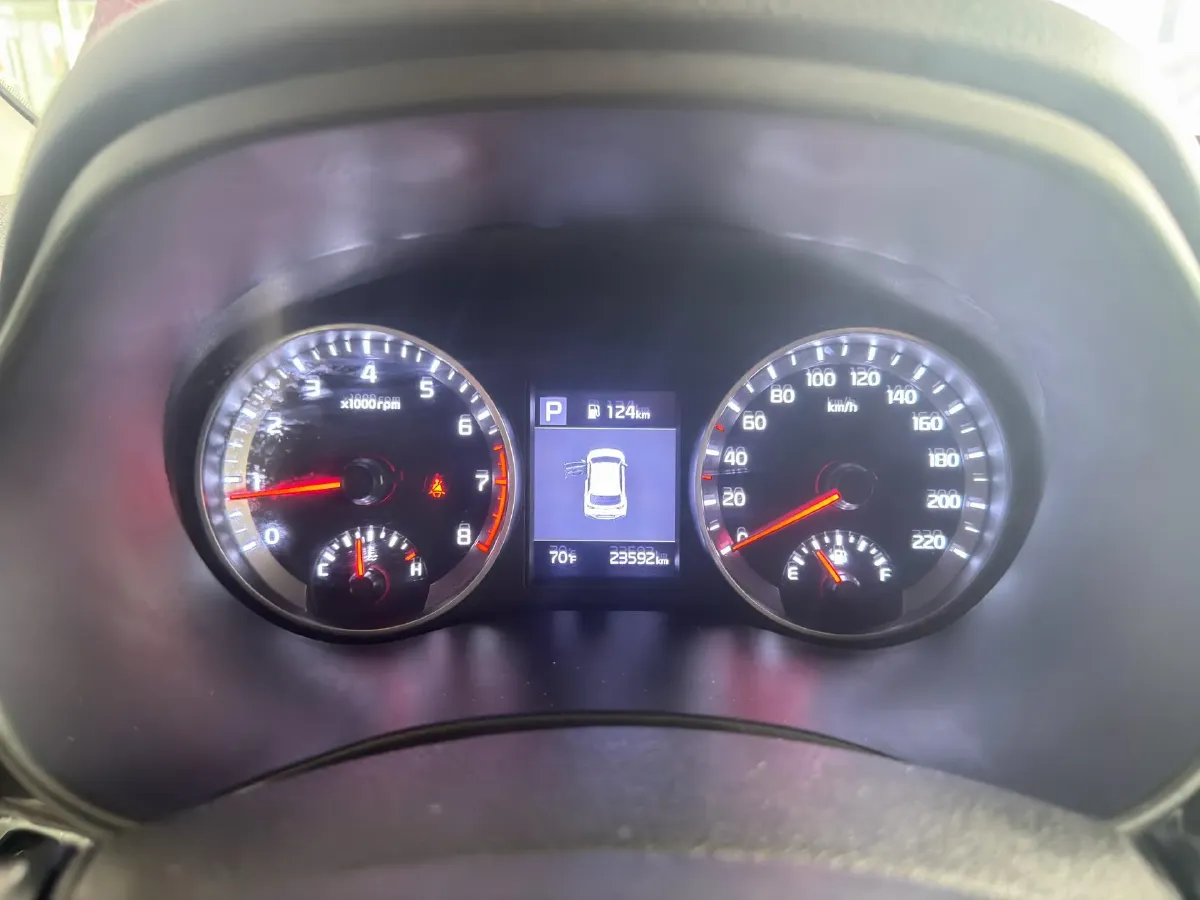 2021 Kia KX1 1.4L 100HP L4 6AT,autocango,china used car exporter,china ev exporter,chinese used car exporter,chinese used ev exporter