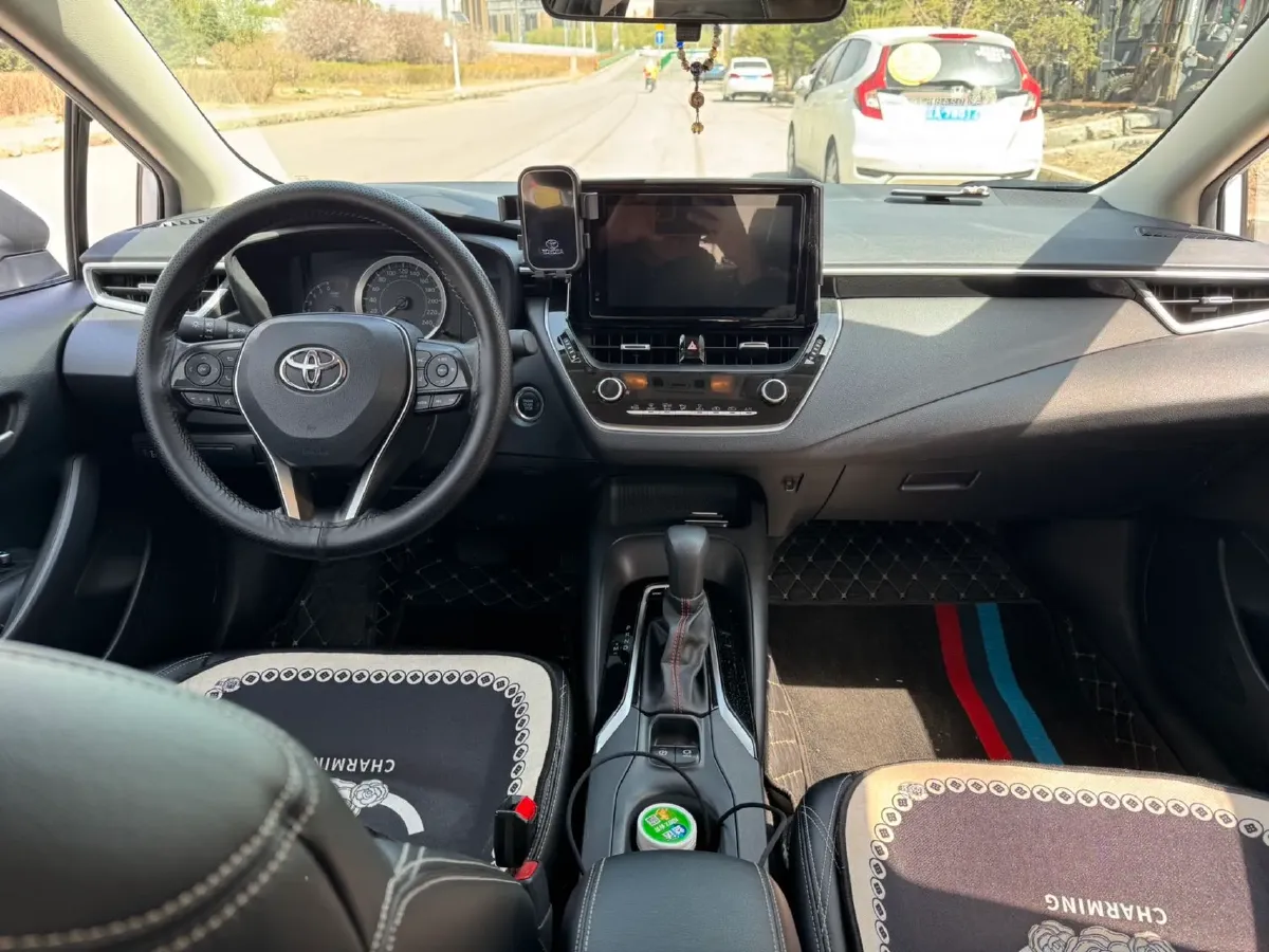 2022 Toyota Corolla 1.2T 116HP L4 CVT,autocango,china used car exporter,china ev exporter,chinese used car exporter,chinese used ev exporter