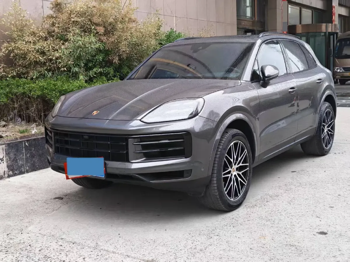 2025 Porsche Cayenne 3.0T 354HP V6 8AT,autocango,china used car exporter,china ev exporter,chinese used car exporter,chinese used ev exporter