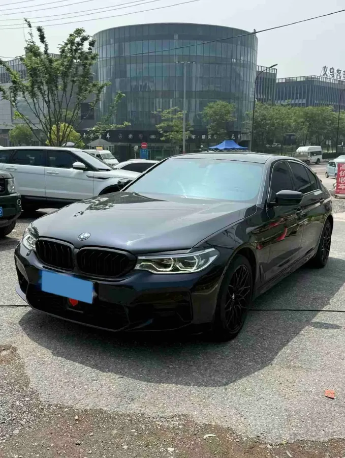 2020 BMW 5 Series 2.0T 252HP L4 8AT,autocango,china used car exporter,china ev exporter,chinese used car exporter,chinese used ev exporter