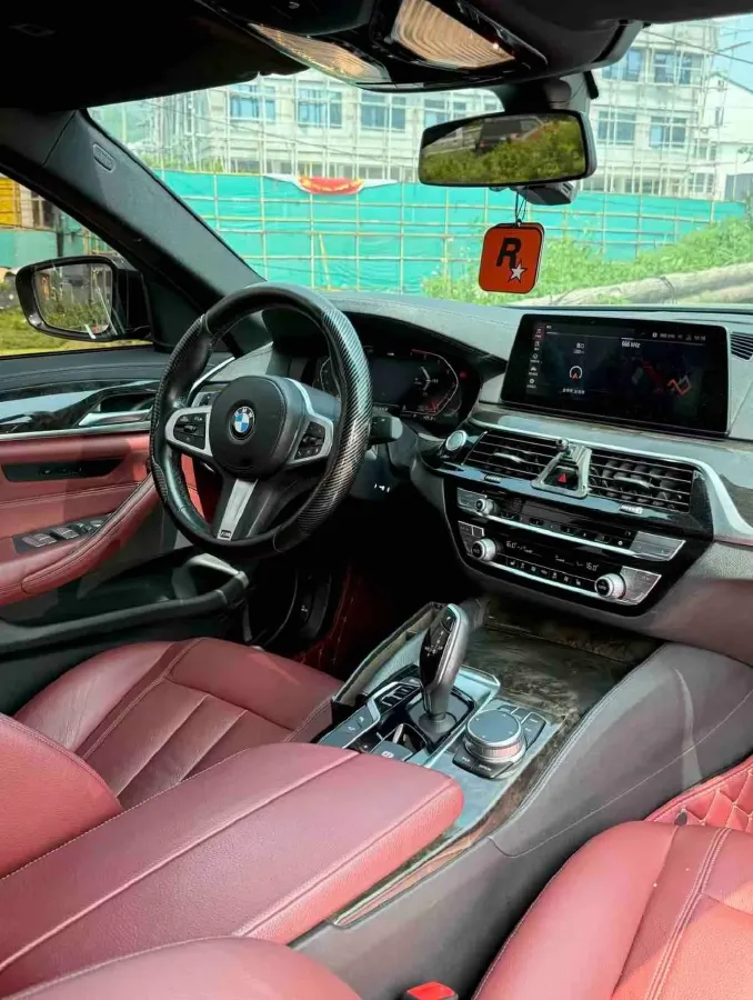 2020 BMW 5 Series 2.0T 252HP L4 8AT,autocango,china used car exporter,china ev exporter,chinese used car exporter,chinese used ev exporter