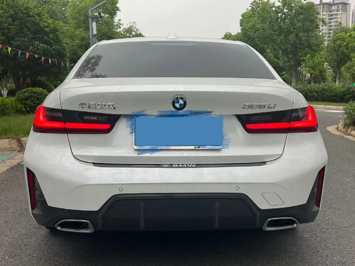 2024 BMW 3 Series 2.0T 184HP L4 8AT,autocango,china used car exporter,china ev exporter,chinese used car exporter,chinese used ev exporter