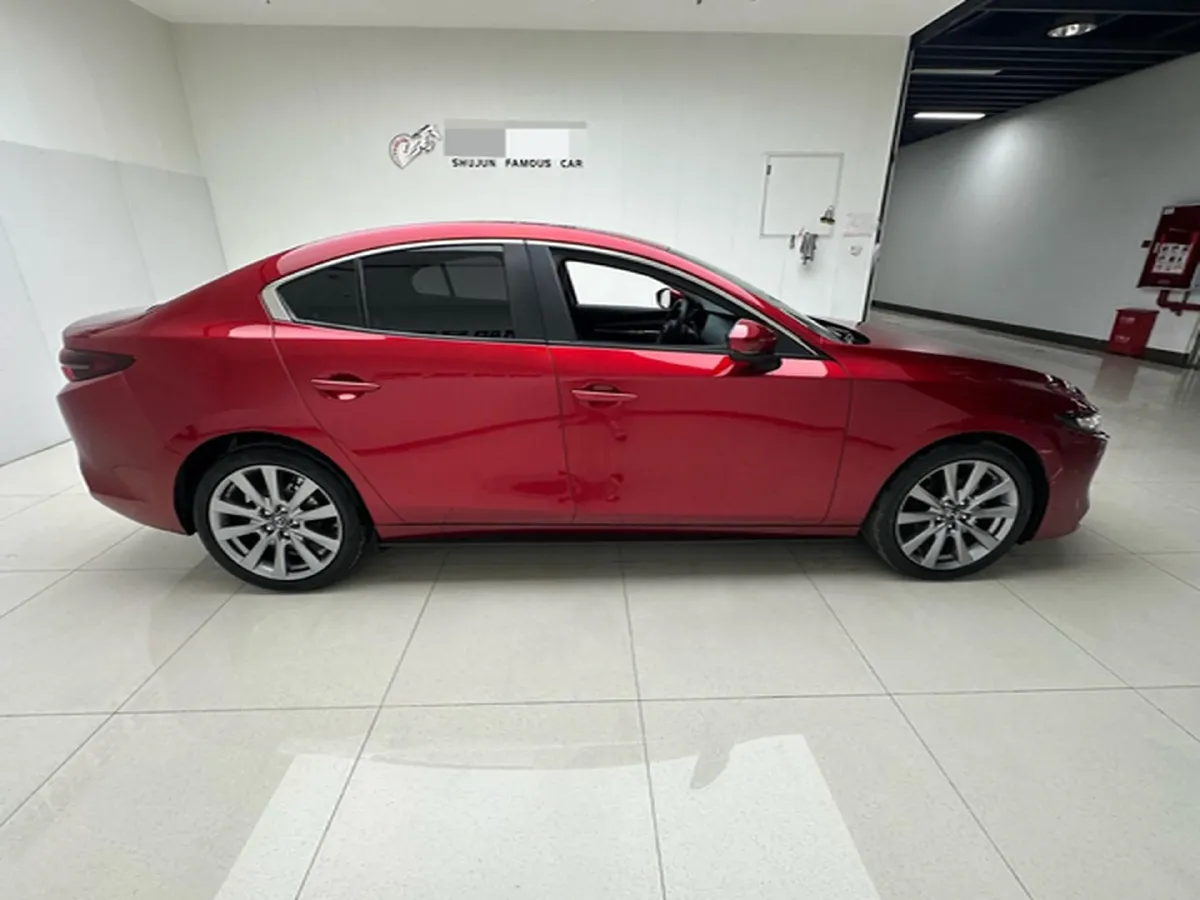 2021 Mazda 3 Axela 2.0L 158HP L4 6AT,autocango,china used car exporter,china ev exporter,chinese used car exporter,chinese used ev exporter