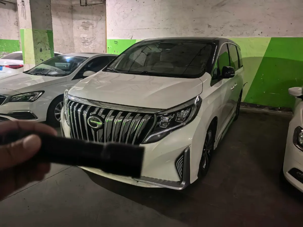 2018 GAC Trumpchi M8 2.0T 201HP L4 6AT,autocango,china used car exporter,china ev exporter,chinese used car exporter,chinese used ev exporter