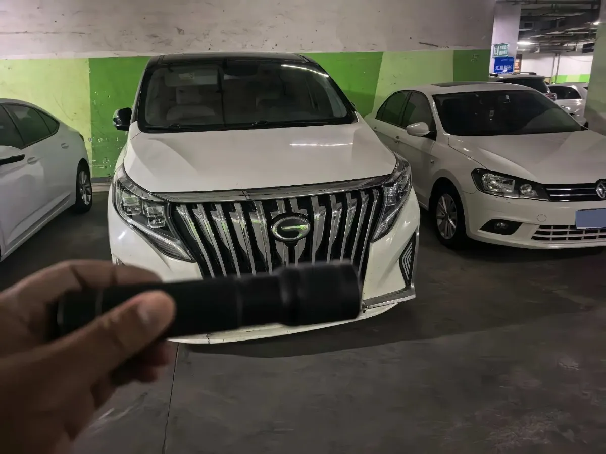 2018 GAC Trumpchi M8 2.0T 201HP L4 6AT,autocango,china used car exporter,china ev exporter,chinese used car exporter,chinese used ev exporter