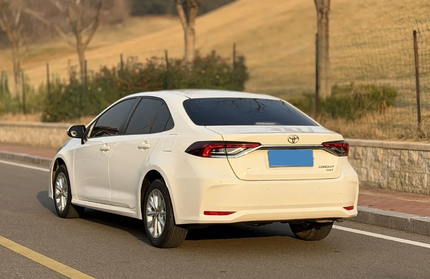 2021 Toyota Corolla 1.2T 116HP L4 CVT,autocango,china used car exporter,china ev exporter,chinese used car exporter,chinese used ev exporter