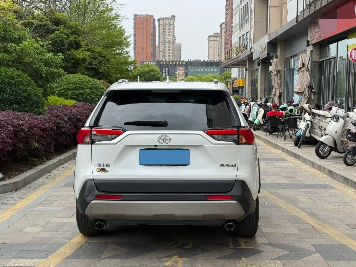 2023 Toyota RAV4 2.0L 171HP L4 CVT,autocango,china used car exporter,china ev exporter,chinese used car exporter,chinese used ev exporter