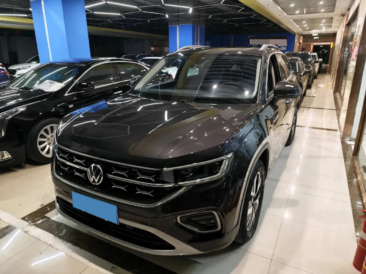 2024 Volkswagen Tayron 2.0T 186HP L4 7DCT,autocango,china used car exporter,china ev exporter,chinese used car exporter,chinese used ev exporter