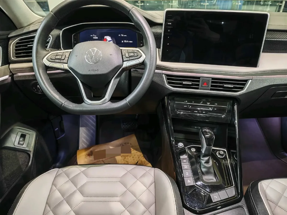2024 Volkswagen Tayron 2.0T 186HP L4 7DCT,autocango,china used car exporter,china ev exporter,chinese used car exporter,chinese used ev exporter