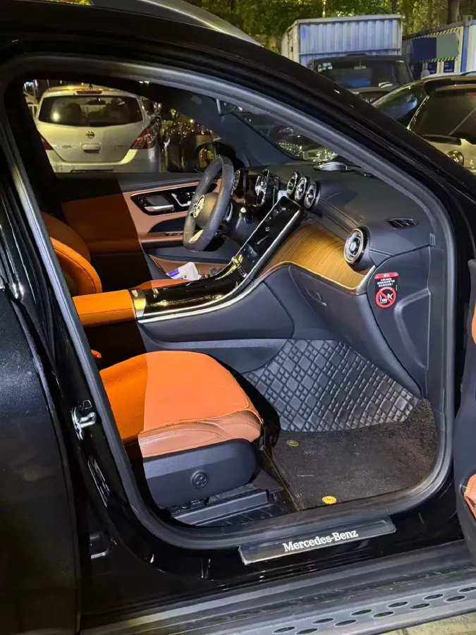 2024 Mercedes-Benz GLC Class 2.0T 258HP L4 9AT,autocango,china used car exporter,china ev exporter,chinese used car exporter,chinese used ev exporter