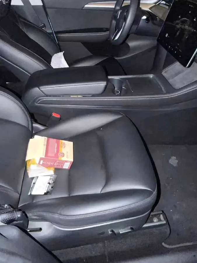 2022 Tesla Model Y BEV 60KWH,autocango,china used car exporter,china ev exporter,chinese used car exporter,chinese used ev exporter