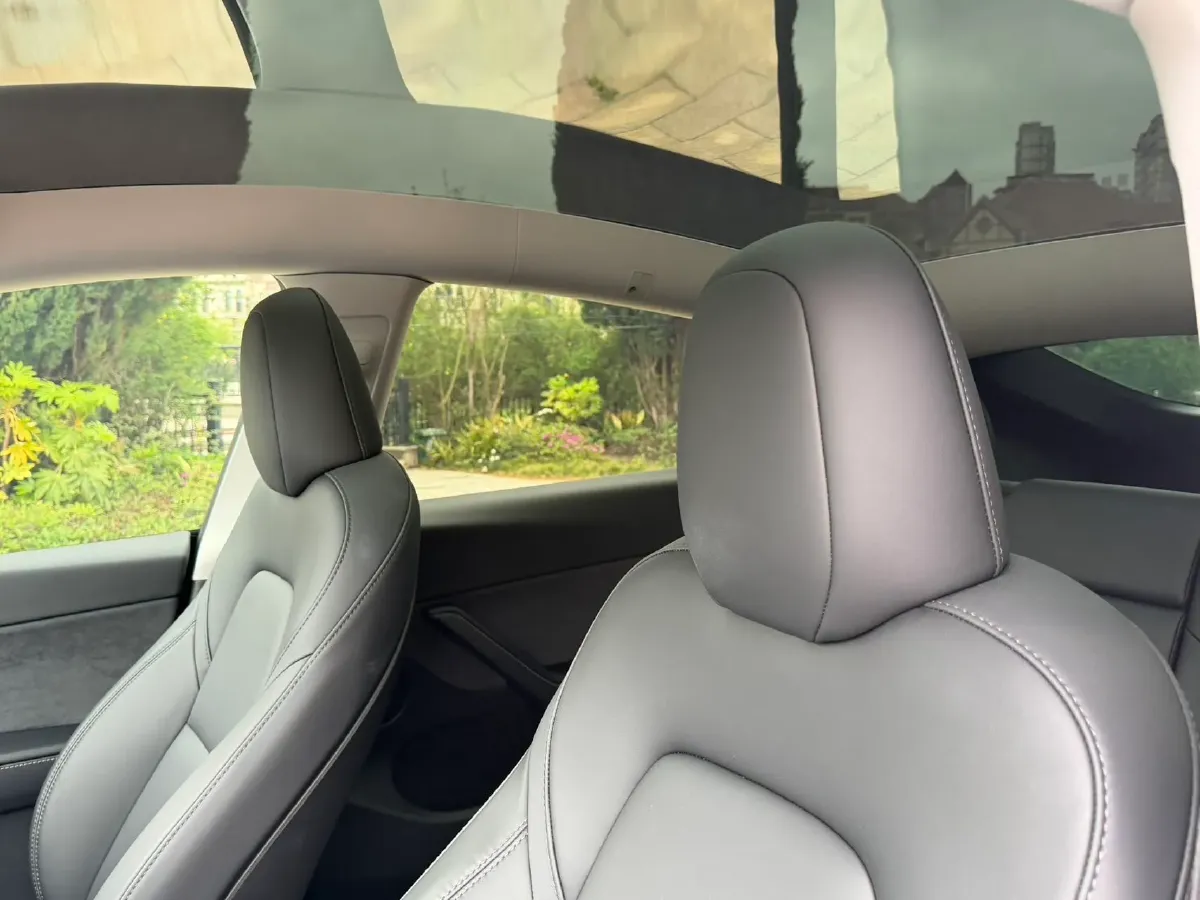 2024 Iveco OuSheng BEV 77.28KWH,autocango,china used car exporter,china ev exporter,chinese used car exporter,chinese used ev exporter