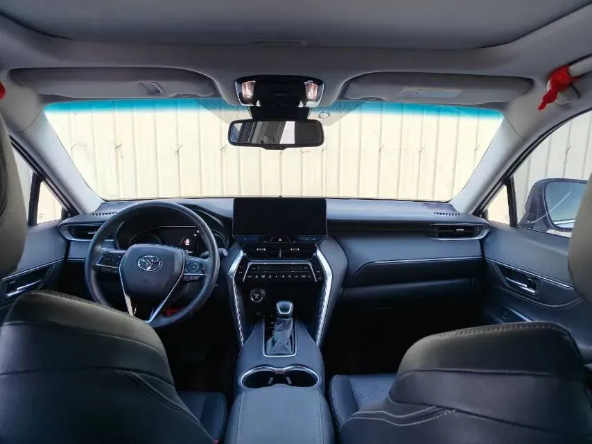 2023 Toyota Harrier 2.5L 178HP L4 E-CVT Hybrid,autocango,china used car exporter,china ev exporter,chinese used car exporter,chinese used ev exporter