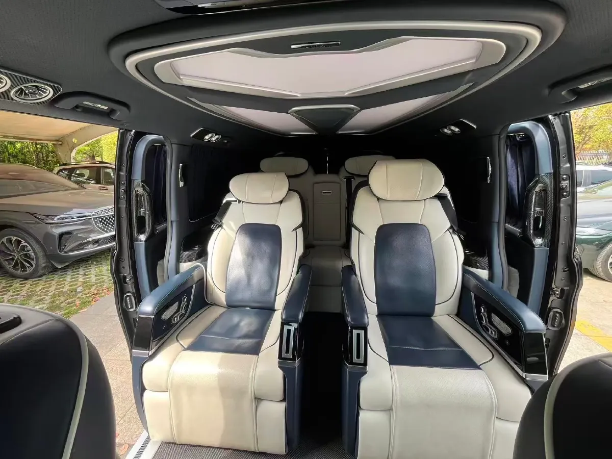 2023 Mercedes-Benz Vito 2.0T 211HP L4 9AT,autocango,china used car exporter,china ev exporter,chinese used car exporter,chinese used ev exporter