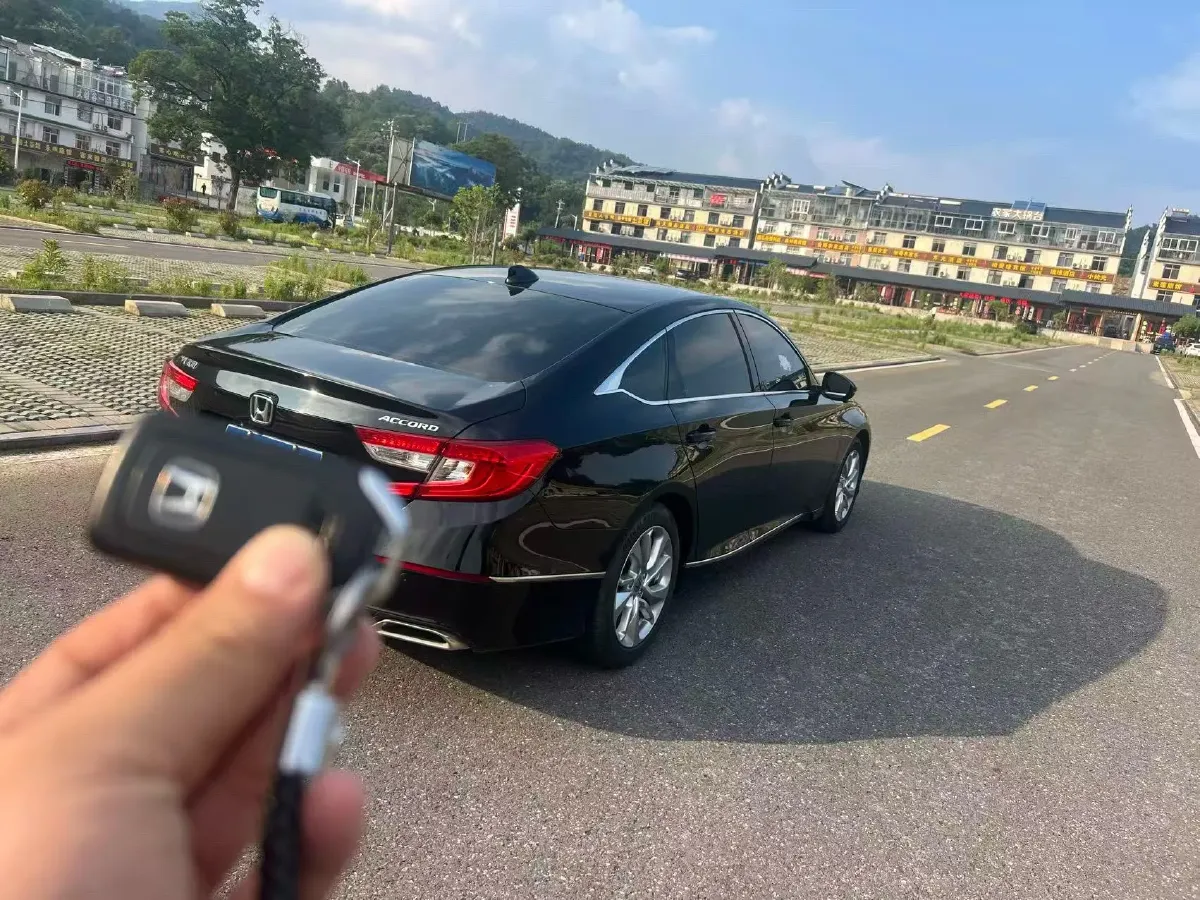 2018 Honda Accord 1.5T 194HP L4 CVT,autocango,china used car exporter,china ev exporter,chinese used car exporter,chinese used ev exporter