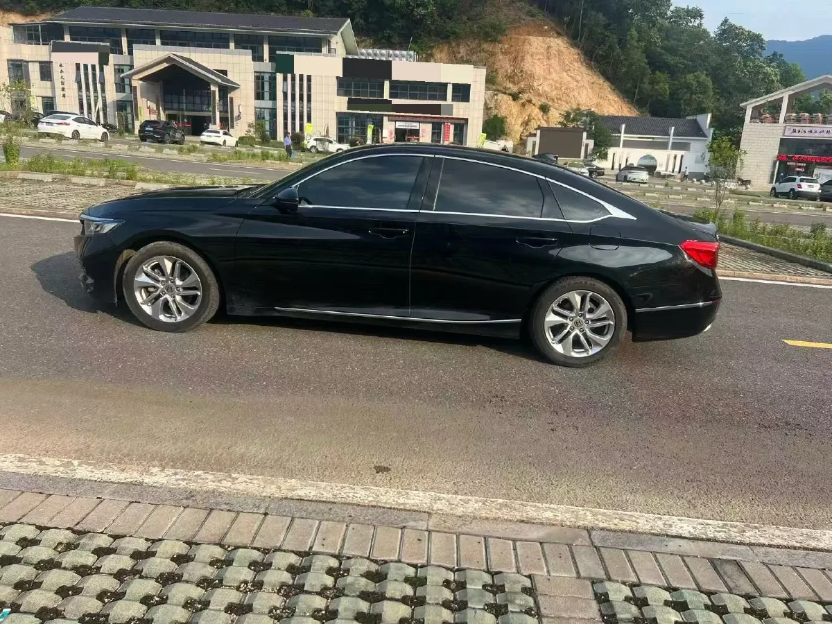 2018 Honda Accord 1.5T 194HP L4 CVT,autocango,china used car exporter,china ev exporter,chinese used car exporter,chinese used ev exporter