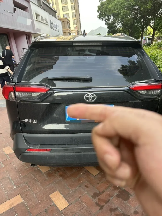 2024 Toyota RAV4 2.0L 171HP L4 CVT,autocango,china used car exporter,china ev exporter,chinese used car exporter,chinese used ev exporter