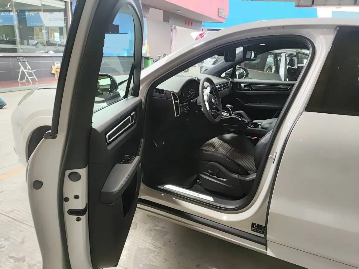 2022 Porsche Cayenne 2.9T 440HP V6 8AT,autocango,china used car exporter,china ev exporter,chinese used car exporter,chinese used ev exporter