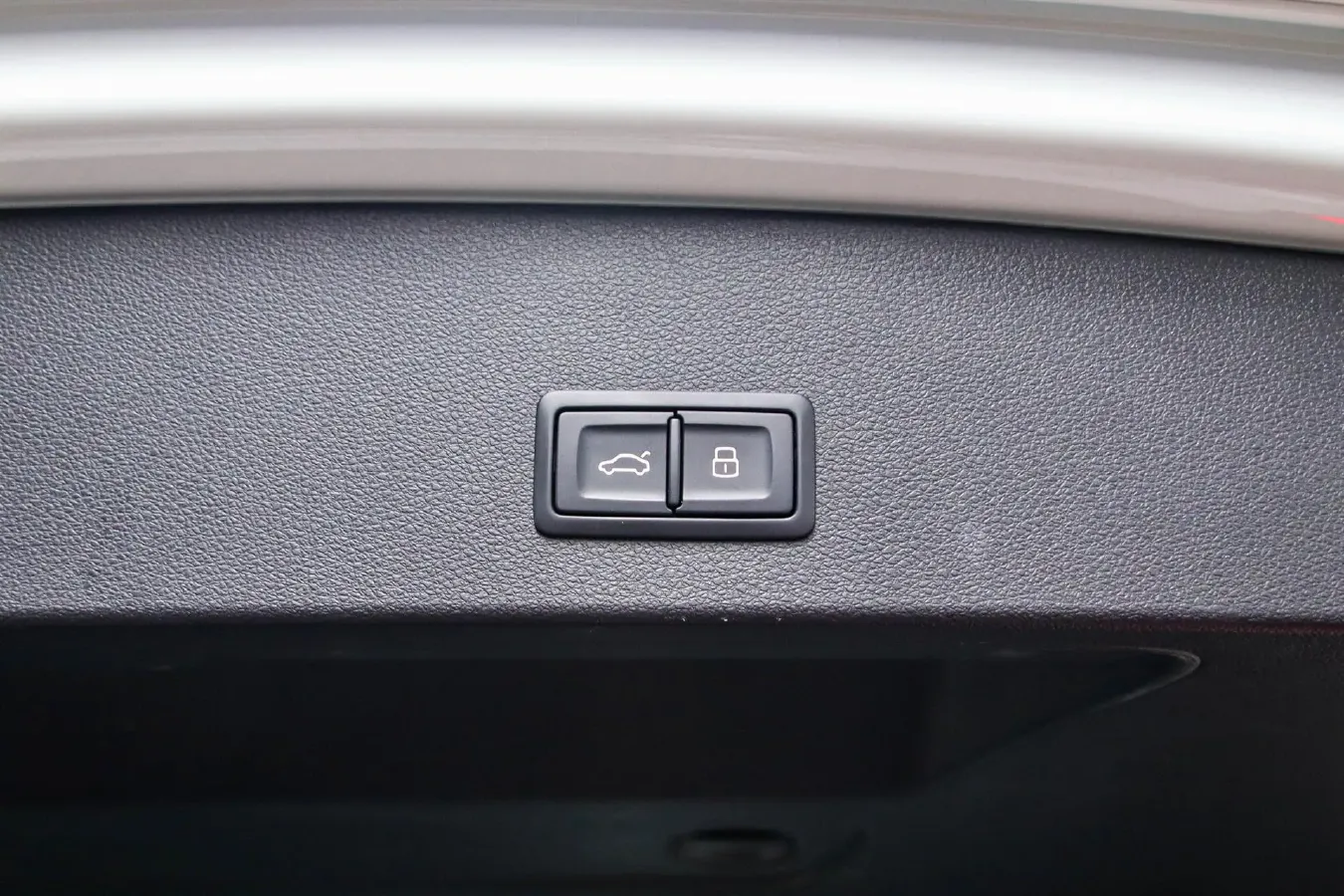 2022 Audi Q2L 1.4T 150HP L4 7DCT,autocango,china used car exporter,china ev exporter,chinese used car exporter,chinese used ev exporter