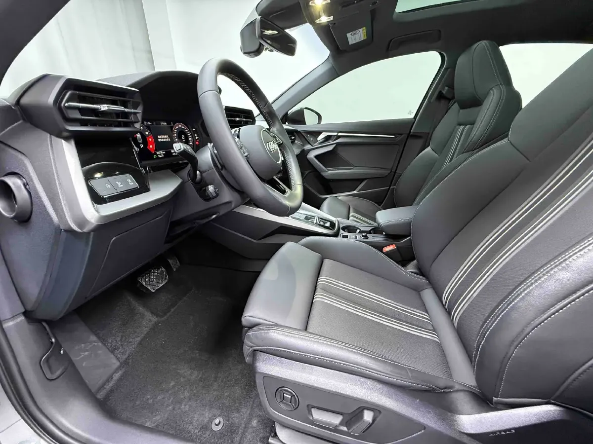 2023 Audi A3 1.4T 150HP L4 7DCT,autocango,china used car exporter,china ev exporter,chinese used car exporter,chinese used ev exporter