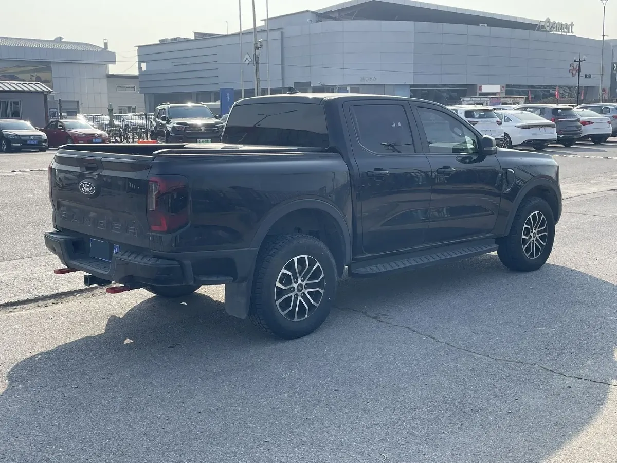 2023 Ford Ranger 2.3T 186HP L4 8AT,autocango,china used car exporter,china ev exporter,chinese used car exporter,chinese used ev exporter