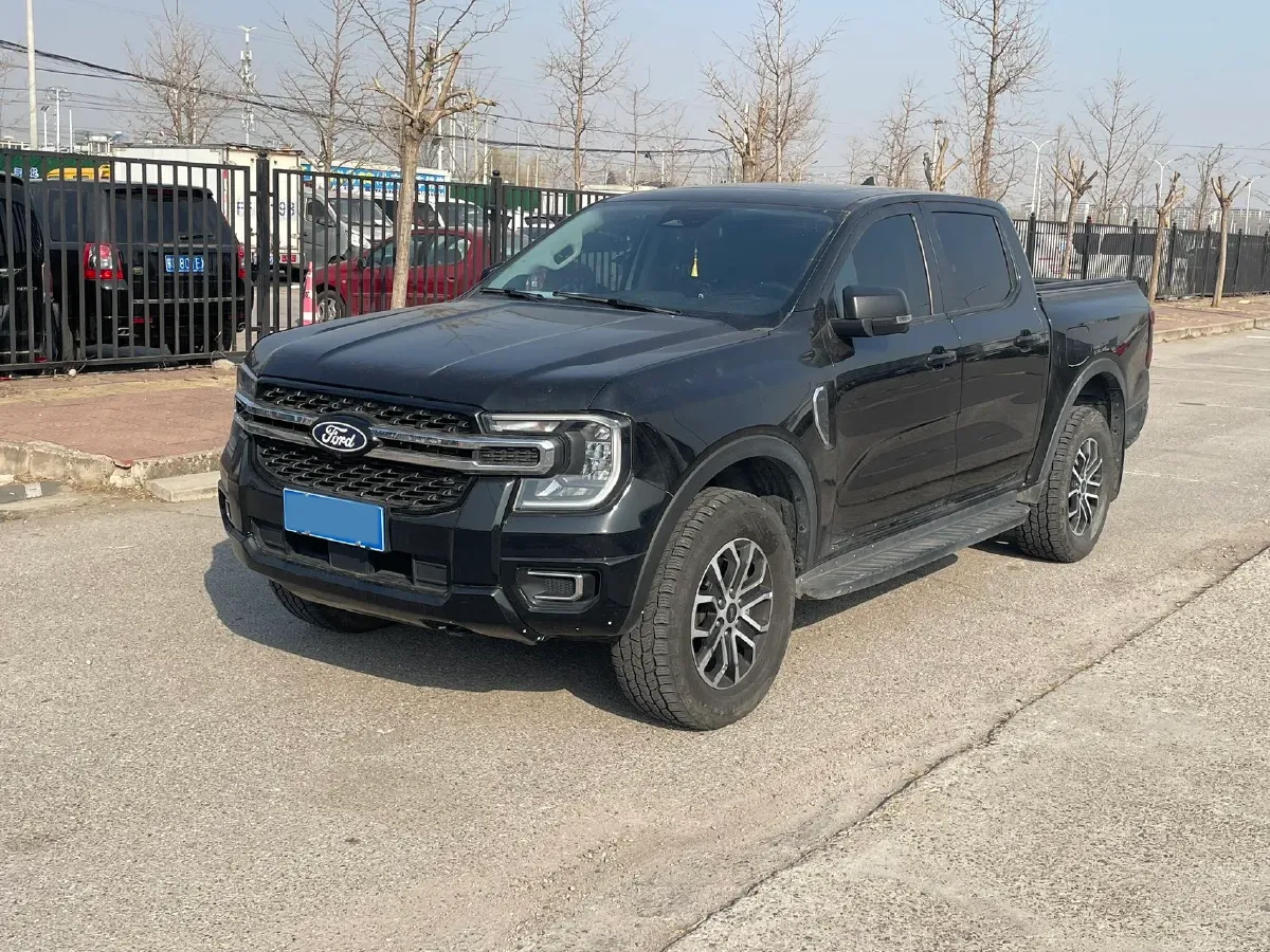 2023 Ford Ranger 2.3T 186HP L4 8AT,autocango,china used car exporter,china ev exporter,chinese used car exporter,chinese used ev exporter