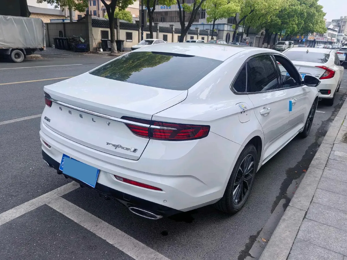 2025 Geely Preface 1.5T 181HP L4 7DCT,autocango,china used car exporter,china ev exporter,chinese used car exporter,chinese used ev exporter