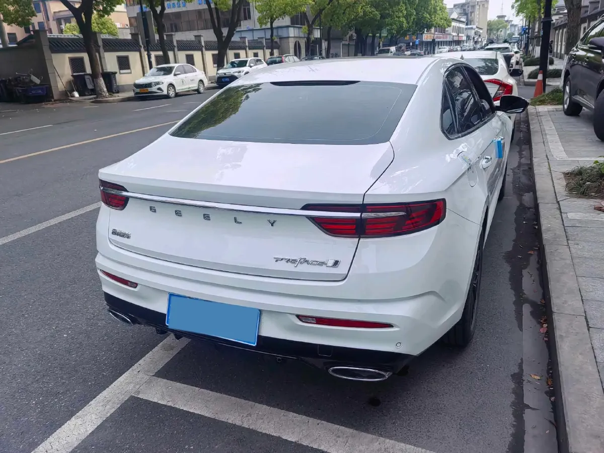2025 Geely Preface 1.5T 181HP L4 7DCT,autocango,china used car exporter,china ev exporter,chinese used car exporter,chinese used ev exporter