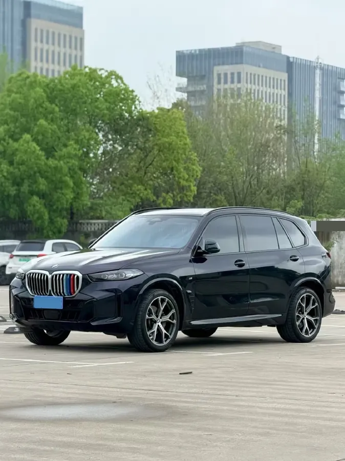 2023 BMW X5 2.0T 258HP L4 8AT,autocango,china used car exporter,china ev exporter,chinese used car exporter,chinese used ev exporter