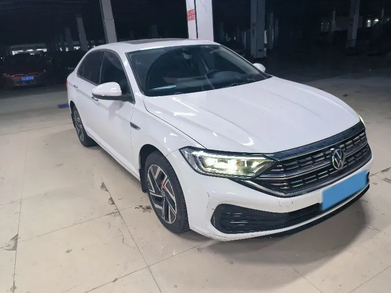 2023 Volkswagen Sagitar 1.4T 150HP L4 7DCT,autocango,china used car exporter,china ev exporter,chinese used car exporter,chinese used ev exporter