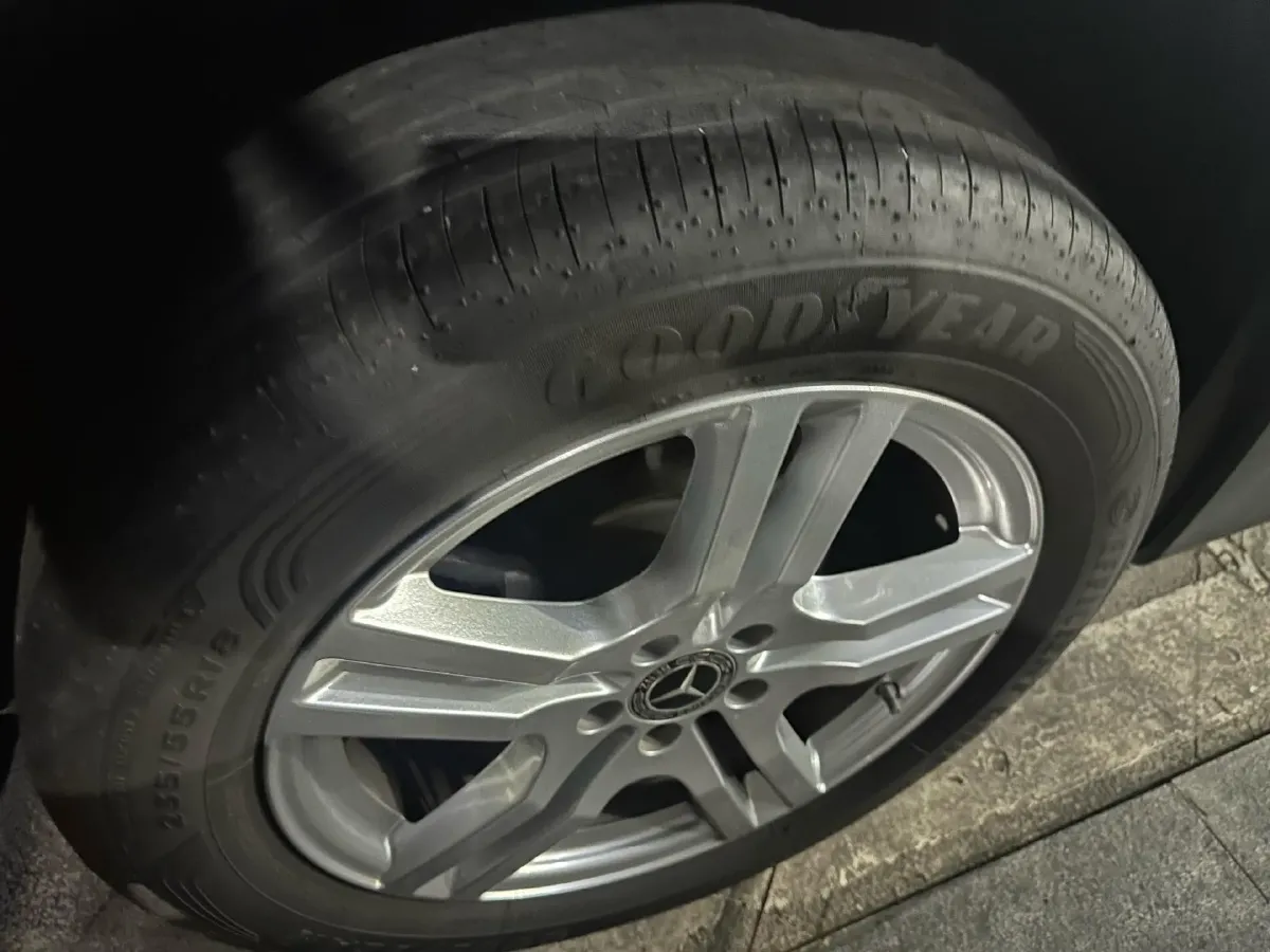 2022 Mercedes-Benz GLB Class 2.0T 190HP L4 8DCT,autocango,china used car exporter,china ev exporter,chinese used car exporter,chinese used ev exporter