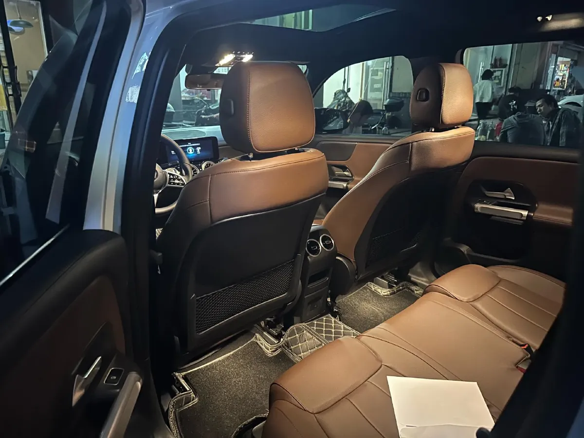 2022 Mercedes-Benz GLB Class 2.0T 190HP L4 8DCT,autocango,china used car exporter,china ev exporter,chinese used car exporter,chinese used ev exporter