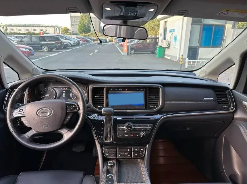 2018 GAC Trumpchi M8 2.0T 201HP L4 6AT,autocango,china used car exporter,china ev exporter,chinese used car exporter,chinese used ev exporter