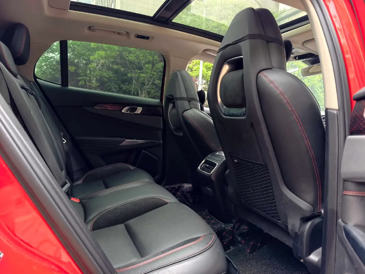 2019 LYNK&CO 01 2.0T 190HP L4 7DCT,autocango,china used car exporter,china ev exporter,chinese used car exporter,chinese used ev exporter