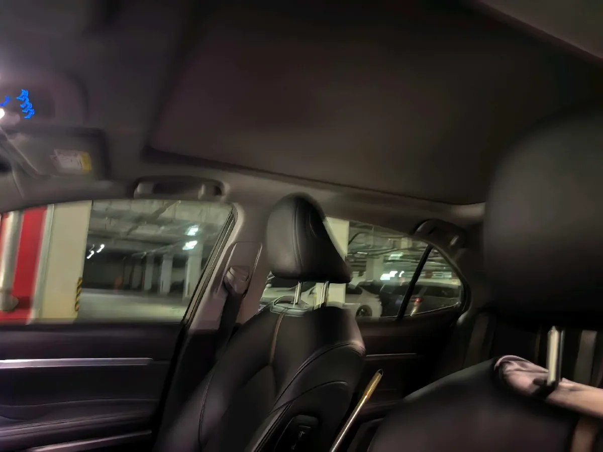 2019 Toyota Camry 2.5L 209HP L4 8AT,autocango,china used car exporter,china ev exporter,chinese used car exporter,chinese used ev exporter