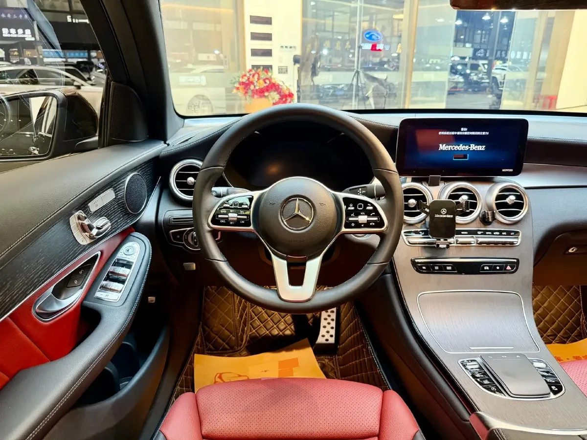 2021 Mercedes-Benz GLC Coupe 2.0T 258HP L4 9AT,autocango,china used car exporter,china ev exporter,chinese used car exporter,chinese used ev exporter