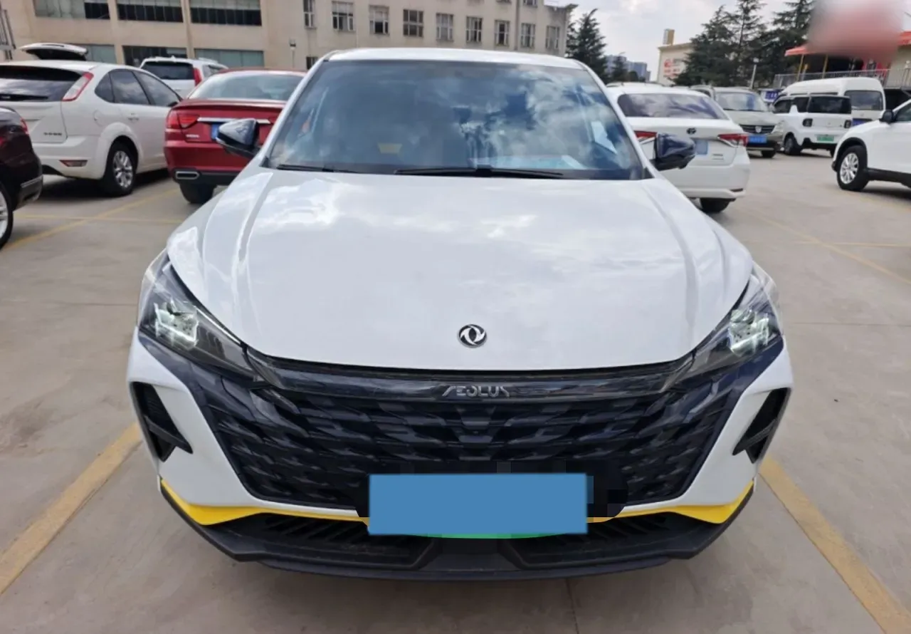 2023 DongFeng Aeolus YiXuan 1.5T 197HP L4 6DCT,autocango,china used car exporter,china ev exporter,chinese used car exporter,chinese used ev exporter