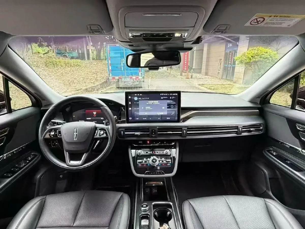 2022 Lincoln Corsair 2.0T 245HP L4 8AT,autocango,china used car exporter,china ev exporter,chinese used car exporter,chinese used ev exporter