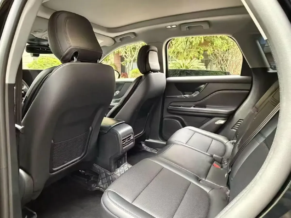 2022 Lincoln Corsair 2.0T 245HP L4 8AT,autocango,china used car exporter,china ev exporter,chinese used car exporter,chinese used ev exporter