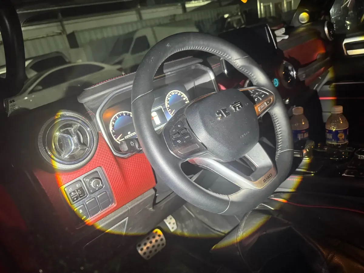 2020 Beijing BJ40 2.0T 224HP L4 8AT,autocango,china used car exporter,china ev exporter,chinese used car exporter,chinese used ev exporter