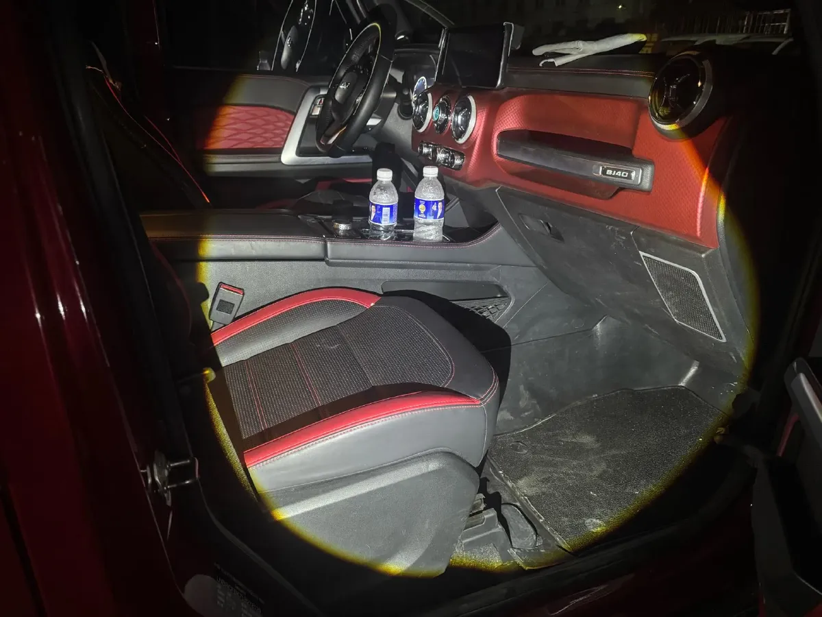 2020 Beijing BJ40 2.0T 224HP L4 8AT,autocango,china used car exporter,china ev exporter,chinese used car exporter,chinese used ev exporter