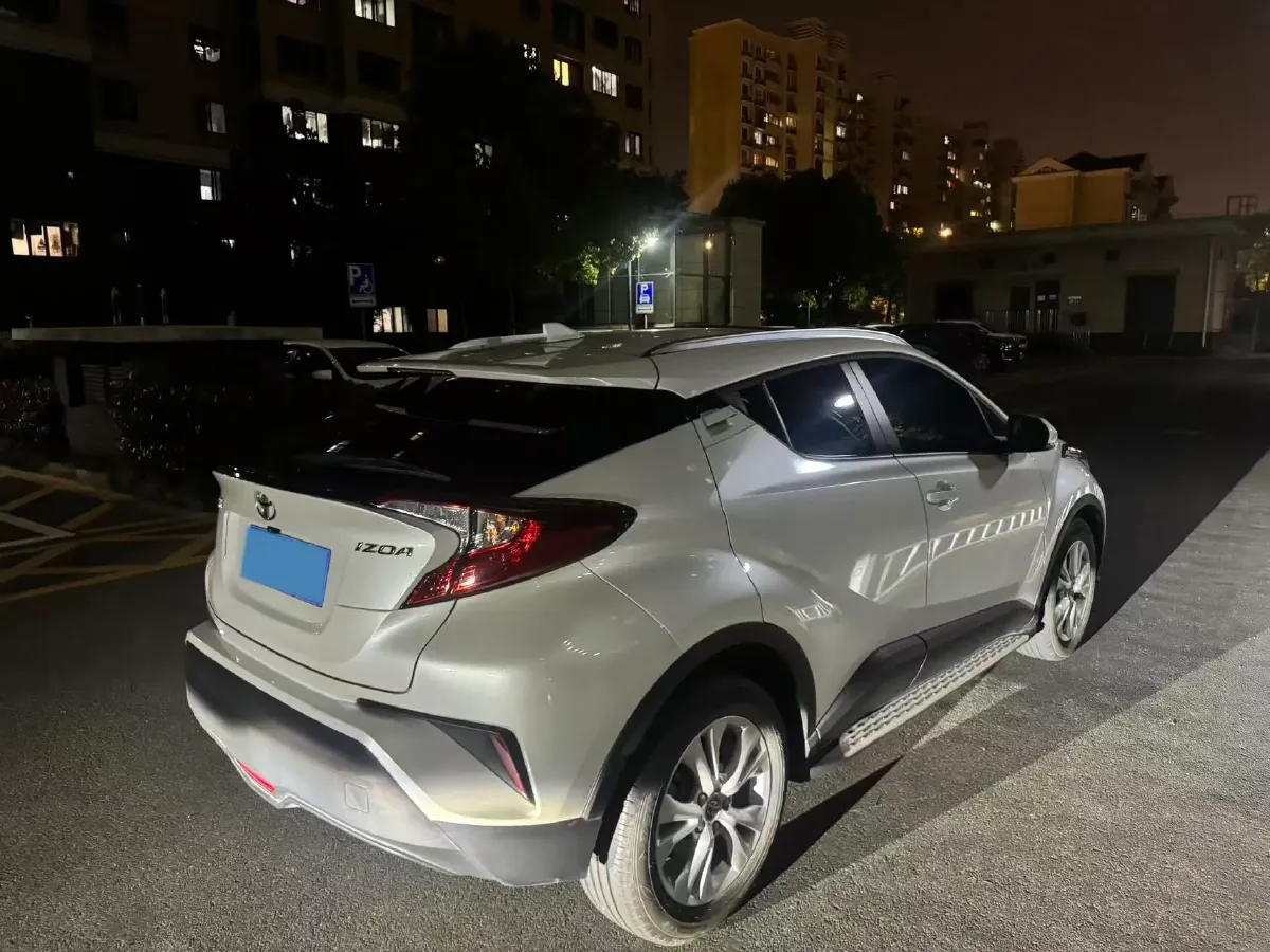 2022 Toyota Izoa 2.0L 171HP L4 CVT,autocango,china used car exporter,china ev exporter,chinese used car exporter,chinese used ev exporter