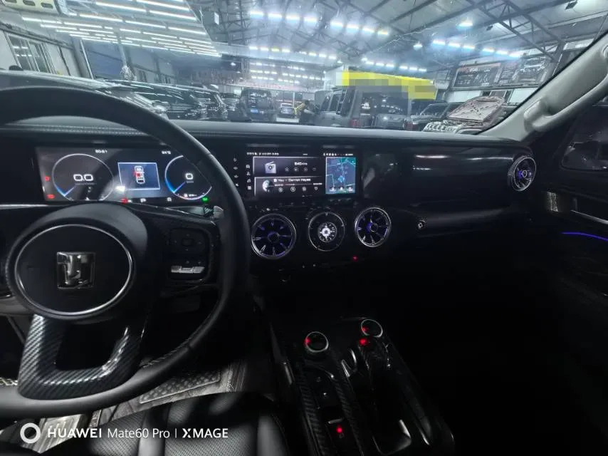 2023 Tank 300 2.0T 227HP L4 8AT,autocango,china used car exporter,china ev exporter,chinese used car exporter,chinese used ev exporter