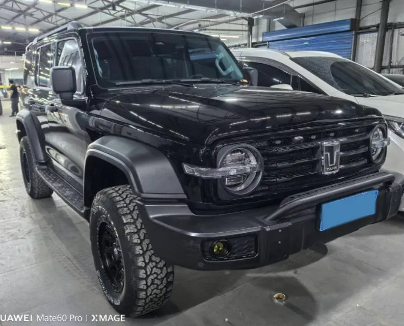 2023 Tank 300 2.0T 227HP L4 8AT,autocango,china used car exporter,china ev exporter,chinese used car exporter,chinese used ev exporter